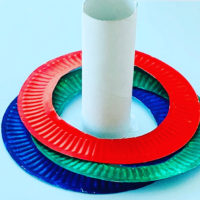 paper plate ring toss game